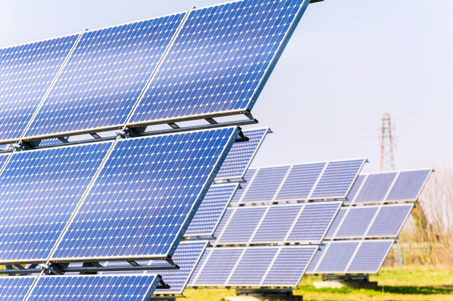 Panneaux solaires illustrant la production d'énergie renouvelable
